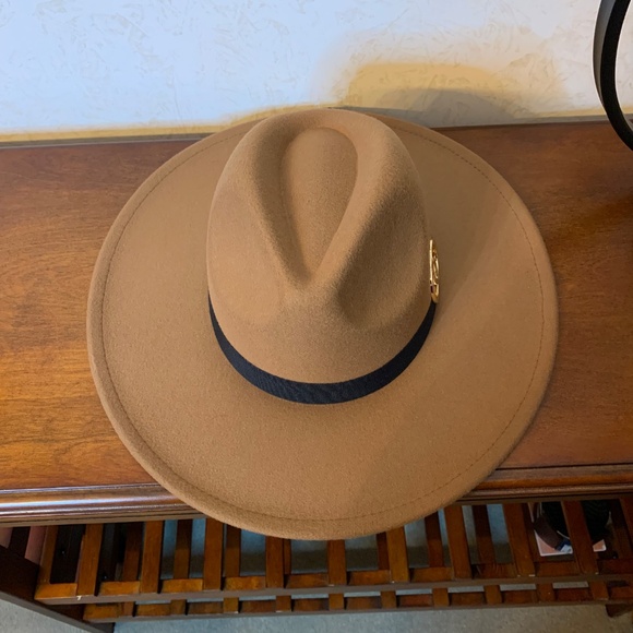 Ashley Stewart Embellished Caramel Felt Fedora with Adjustable Drawstring - Picture 3 of 7